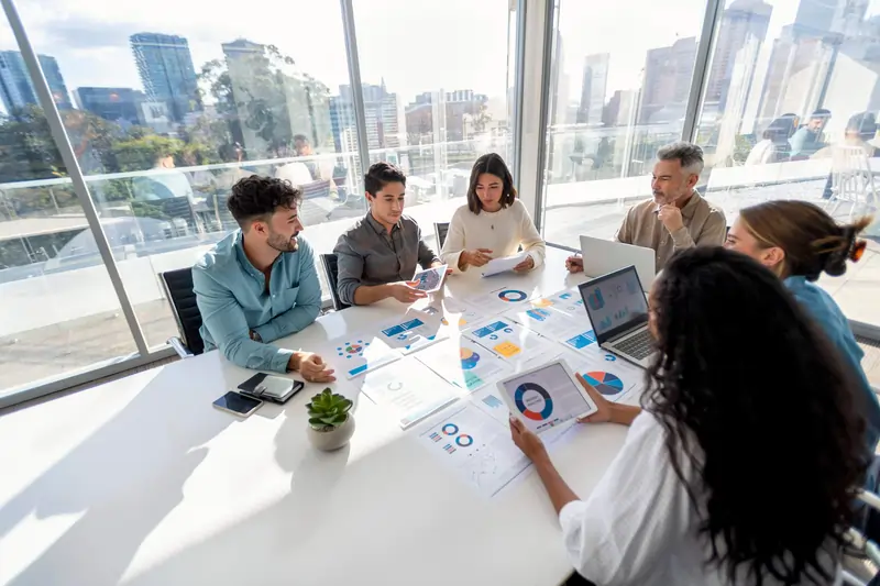 Features-Reporting-and-Analytics-Hero